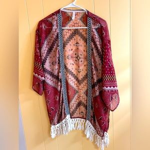 EUC KIMONO by Xhilaration, M, brilliant colors, gorgeous Native motif, fringed
